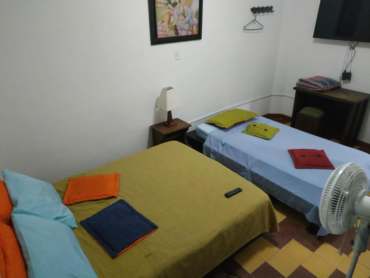 Los Andes Hostel Medellin Exterior photo