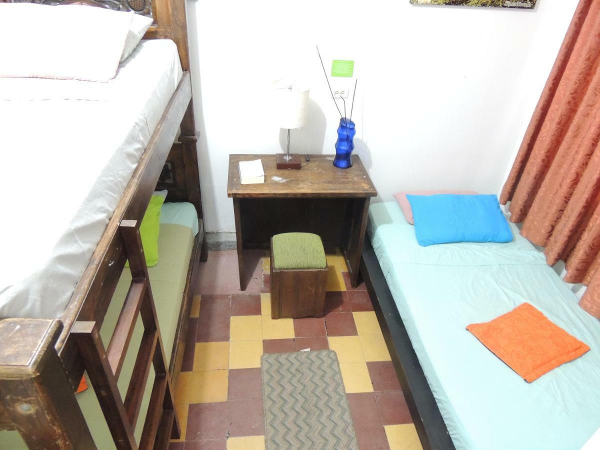 Los Andes Hostel Medellin Exterior photo